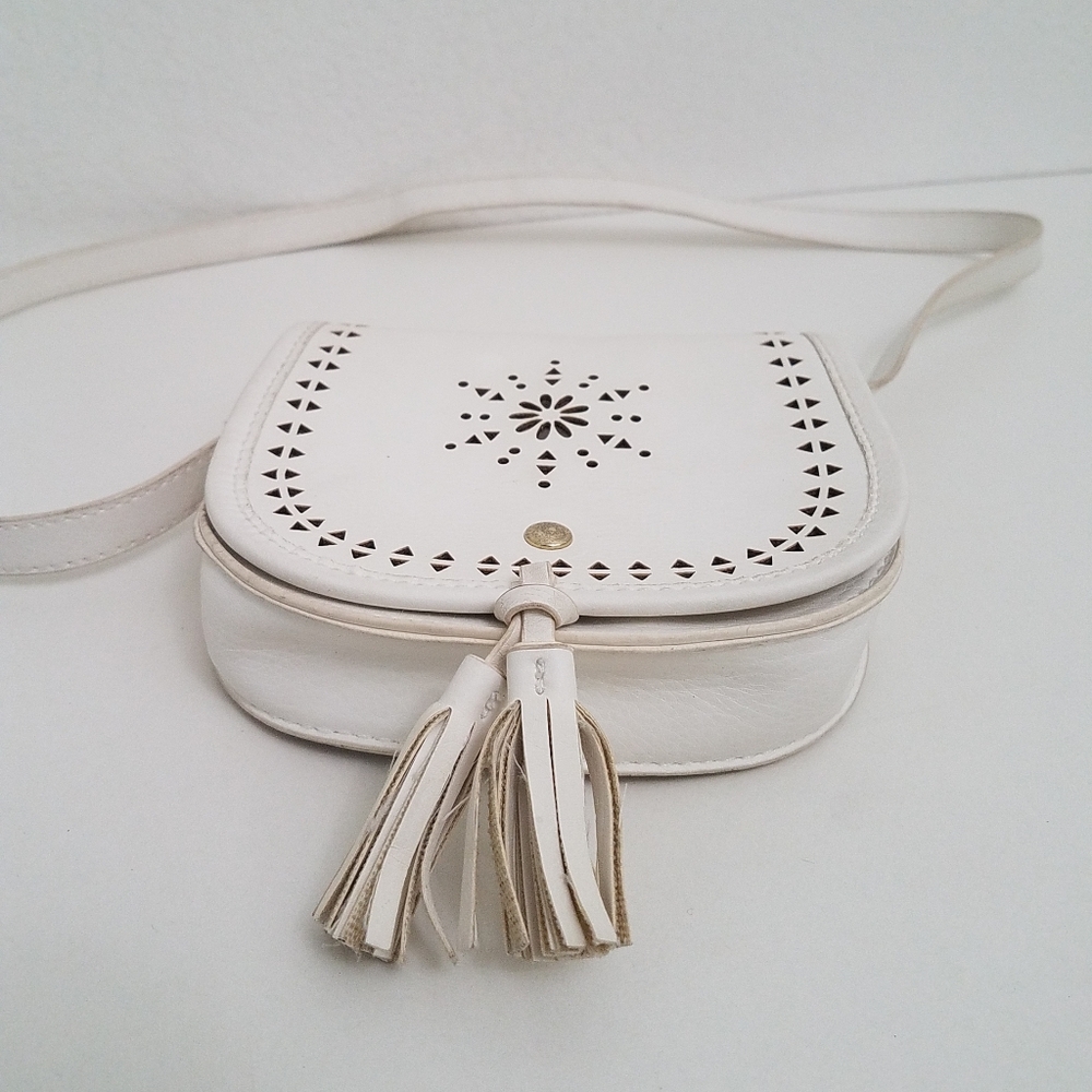 💙3x$15 White Mini Purse